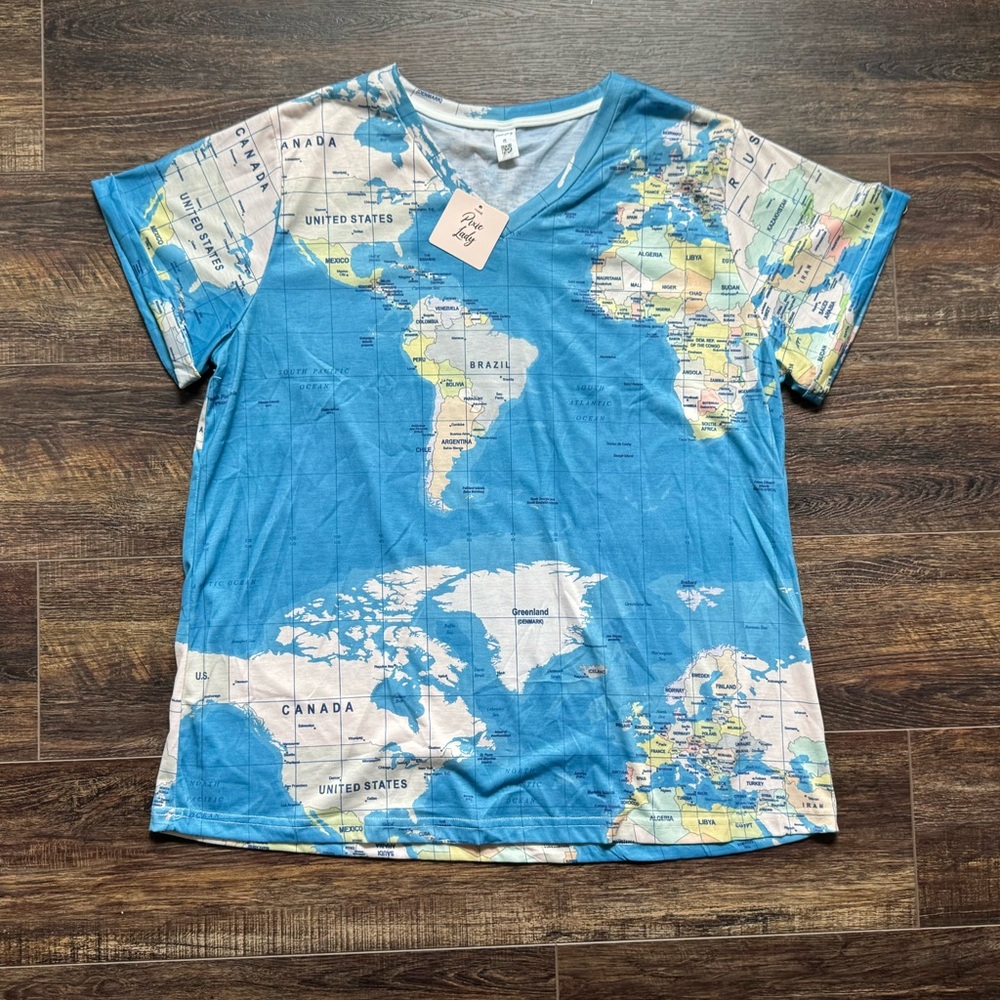 Pixie Lady Coverup Globe Shirt NWT XL